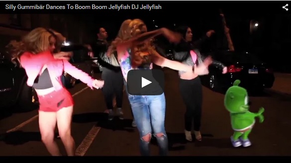 Gummibar Dances to Boom Boom Jellyfish