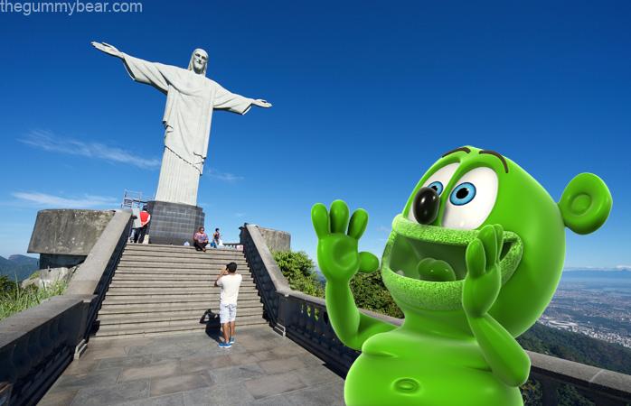 statue of christ rio de janiero brazil brasil travel gummy bear gummibar im am a gummy bear song youtube youtuber cartoon portuguese brazilian song music childrens kids cartoon animated