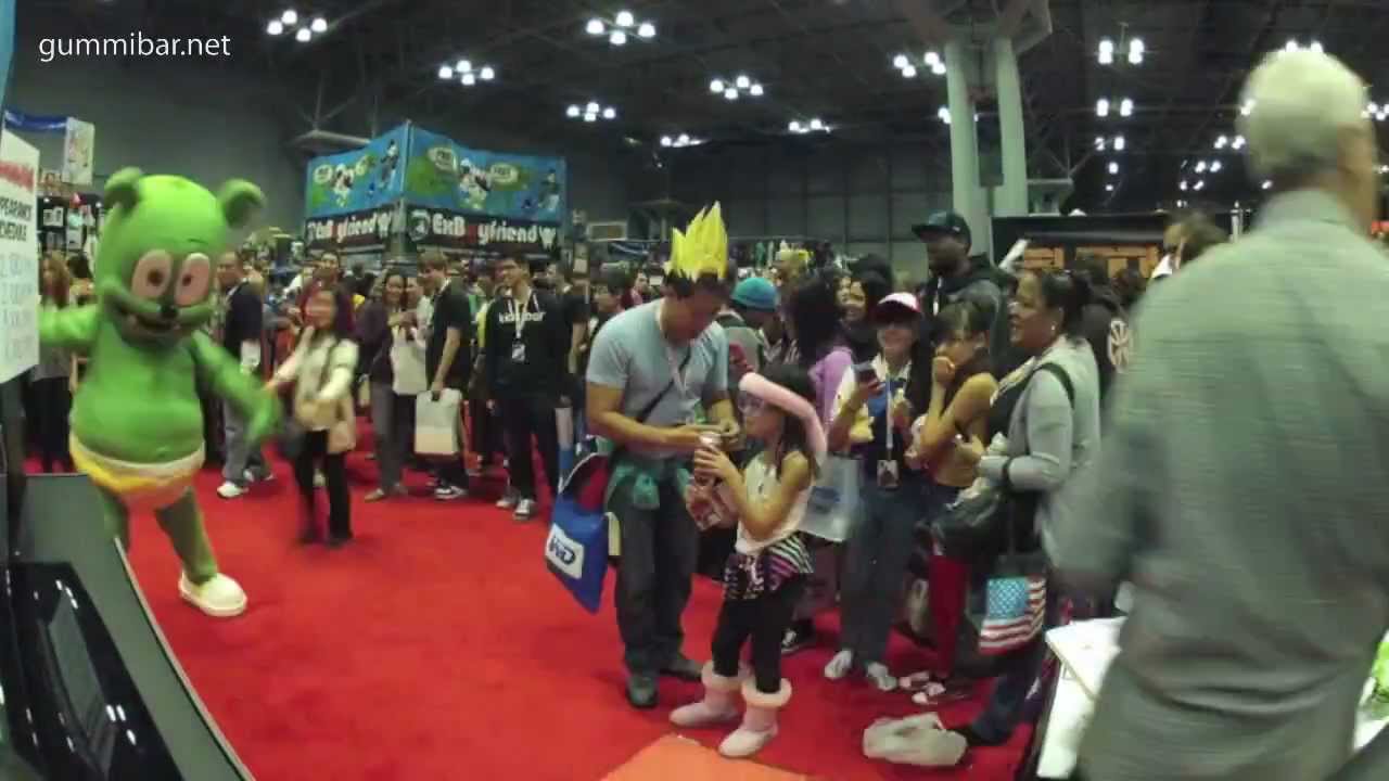 A View From The Gummibär Booth At New York Comic Con 2012 Time Lapse Stop Motion Animation